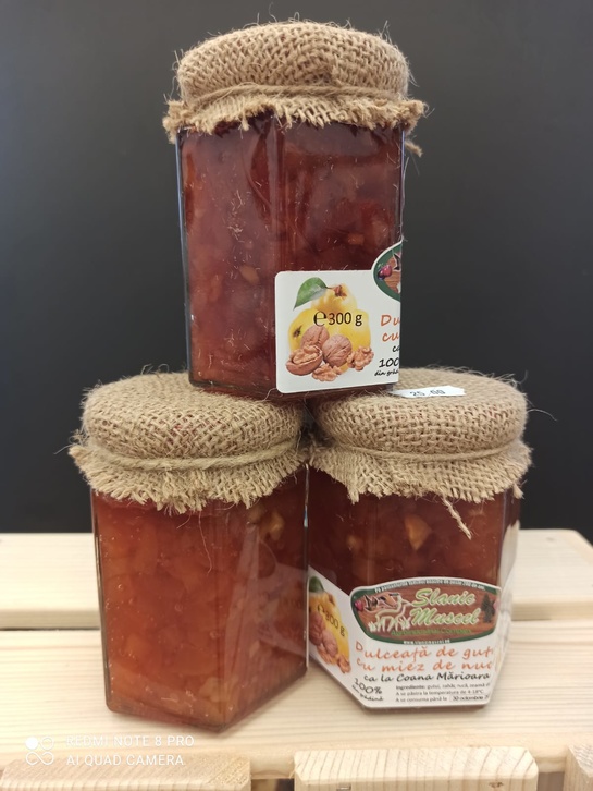 DULCEATA DE GUTUI CU NUCA PRODUS TRADITIONAL ATESTAT