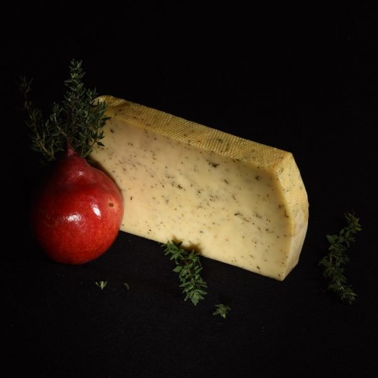 BRANZA MATURATA CU CIMBRISOR